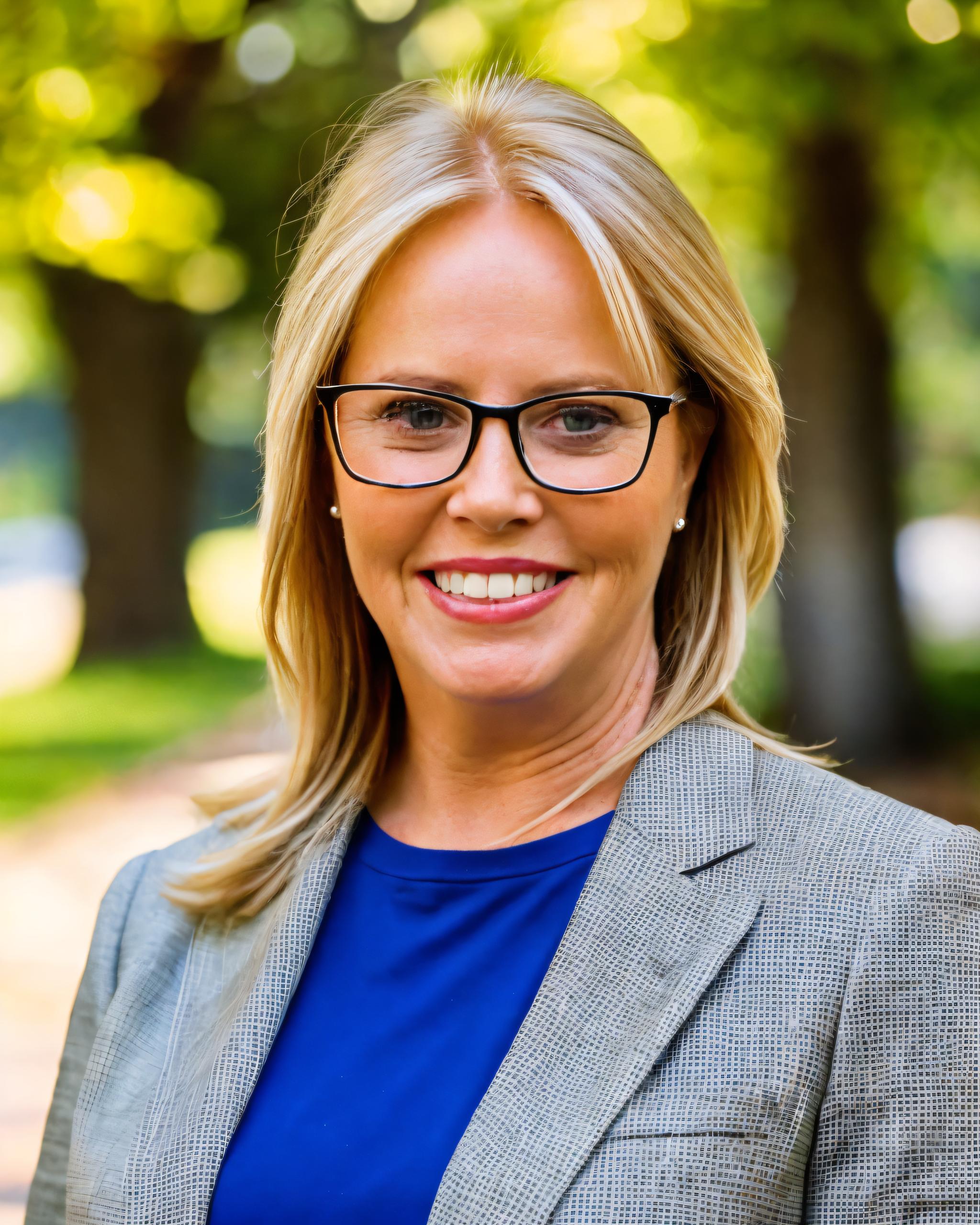 Meridith L. Hutchens, Chief Investment Officer